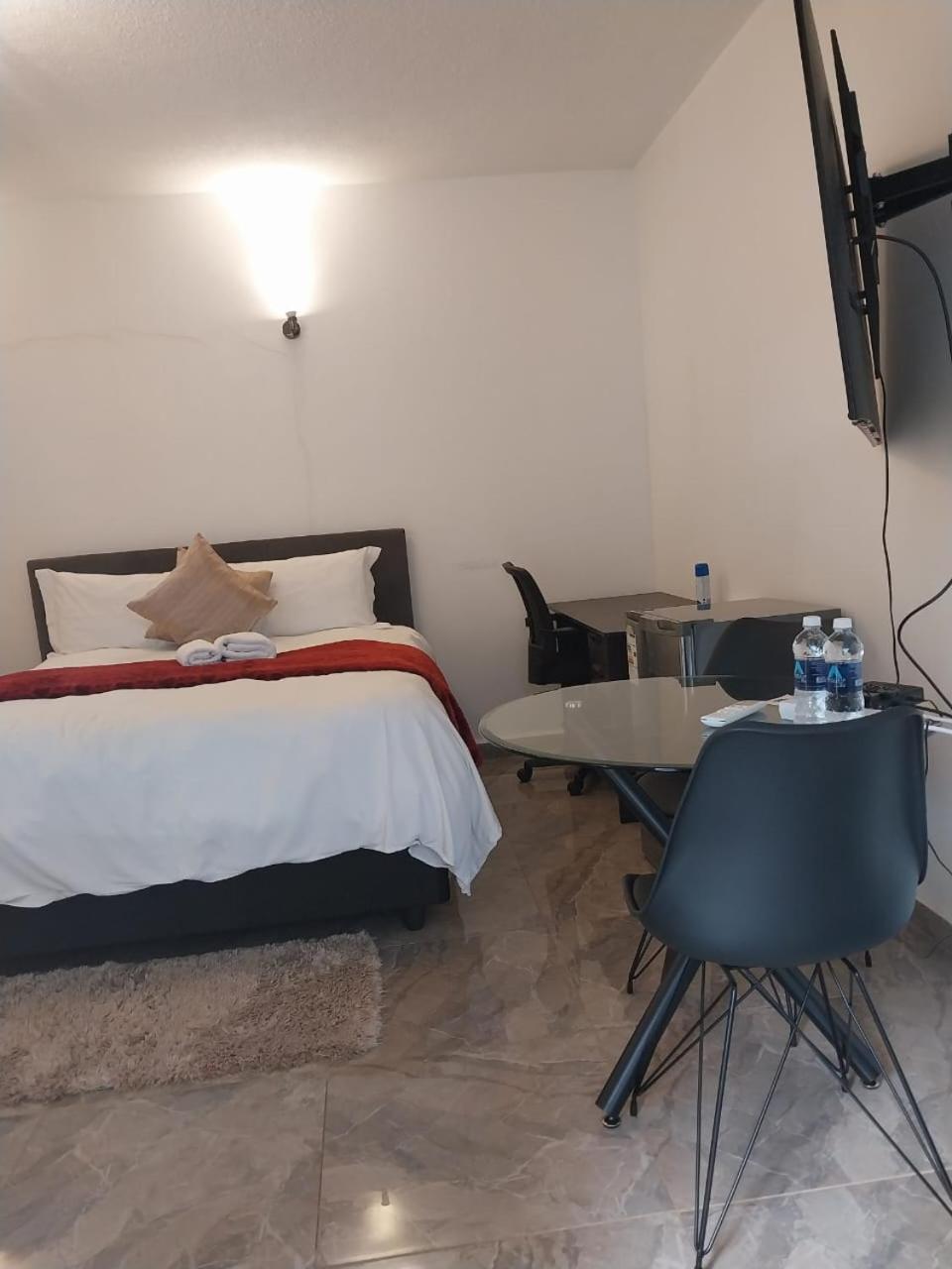 Mt Pleasant Bed And Breakfast Ltd Хараре Екстериор снимка