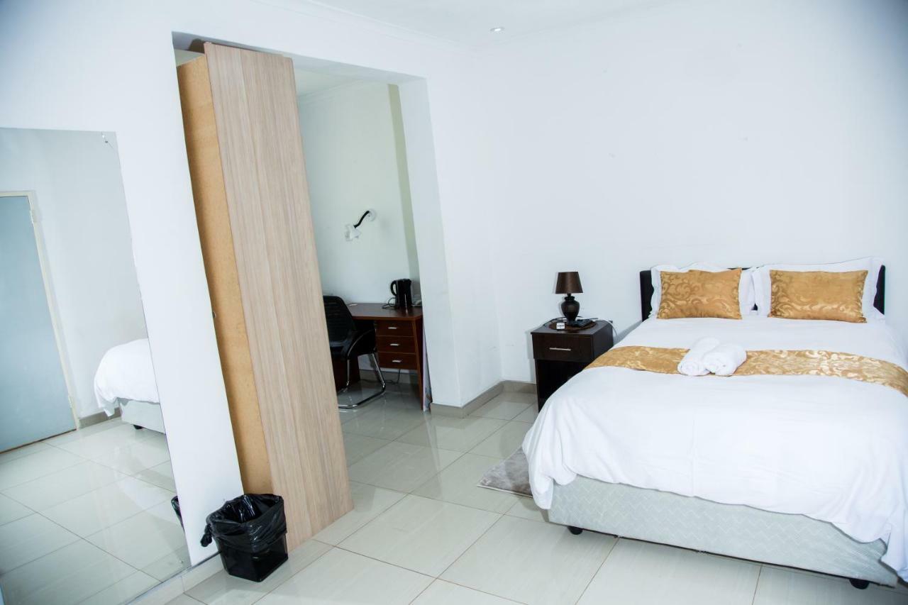 Mt Pleasant Bed And Breakfast Ltd Хараре Екстериор снимка
